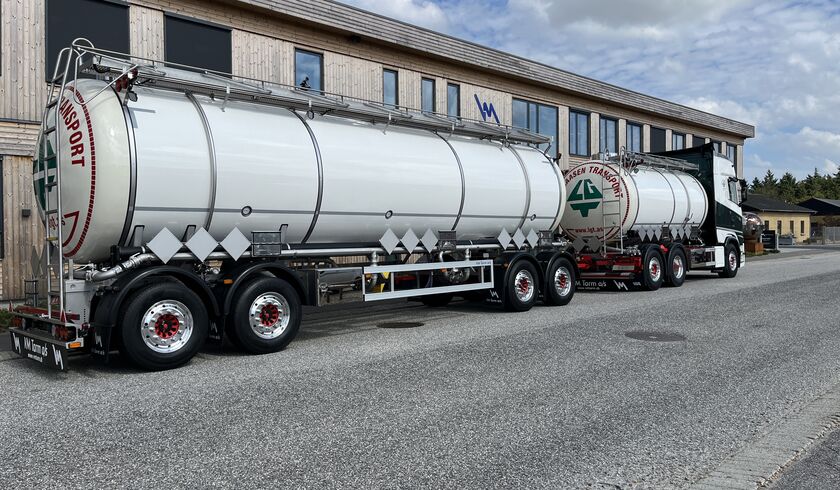 Grønaasen Transport AS - 15.000 liter kemitank-påbygning og 30.000 liter anhænger