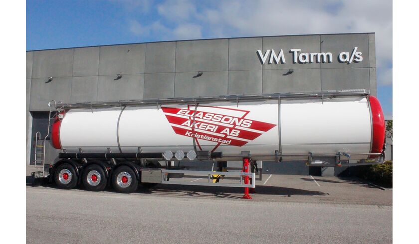 ​Eliassons Åkeri - 42.500 liter kemitank-semitrailer